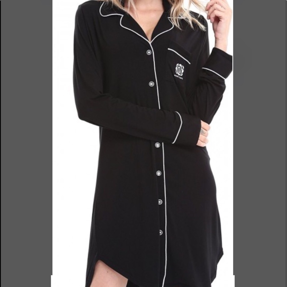 🎉HP🎉Nora Twips Black Long Sleeve Sleep Dress